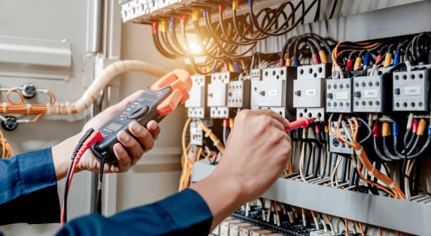 Best Circuit Breaker Repair  in Winnie, TX