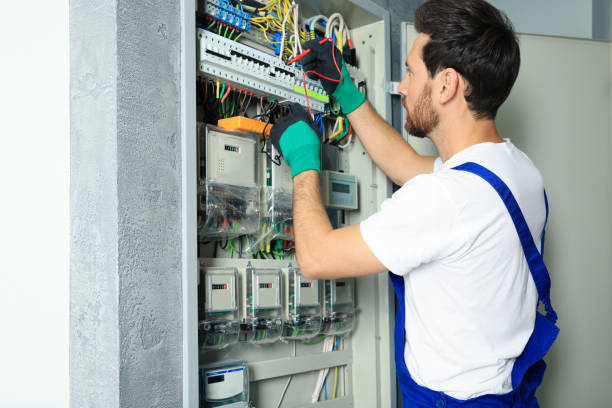 Best Affordable Emergency Electrician  in Winnie, TX